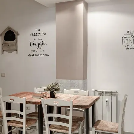 Luminoso Vicino Al Vaticano * روما